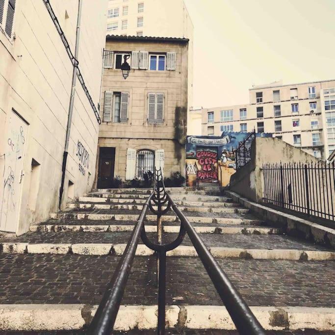 Apartament T2 De Charme Au Coeur Du Panier Marsylia Zewnętrze zdjęcie